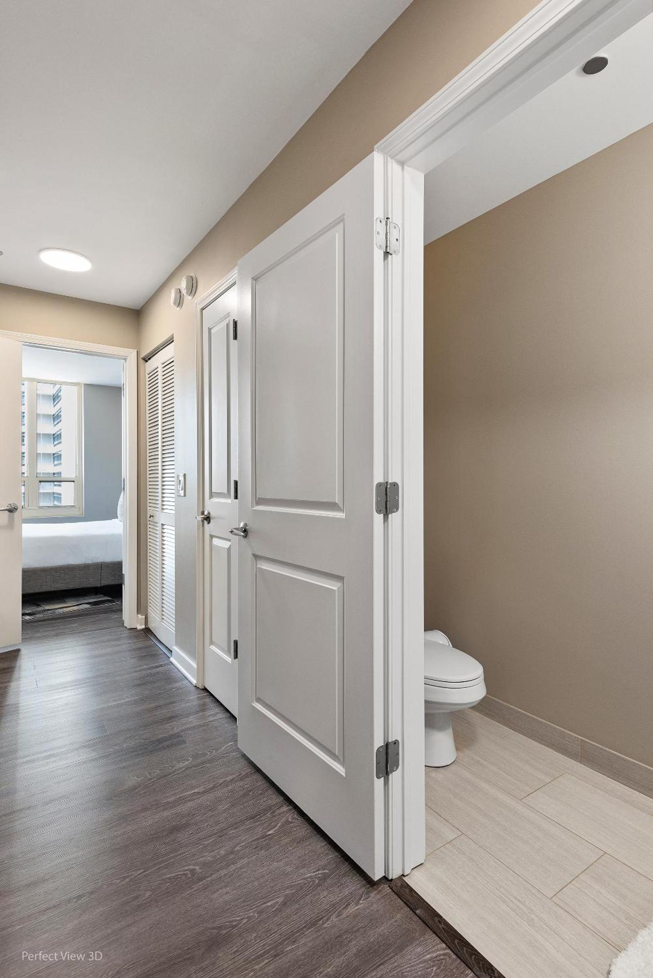 The Bernardin Gold Coast Luxury Apartments Near Magnificent Mile Чикаго Экстерьер фото