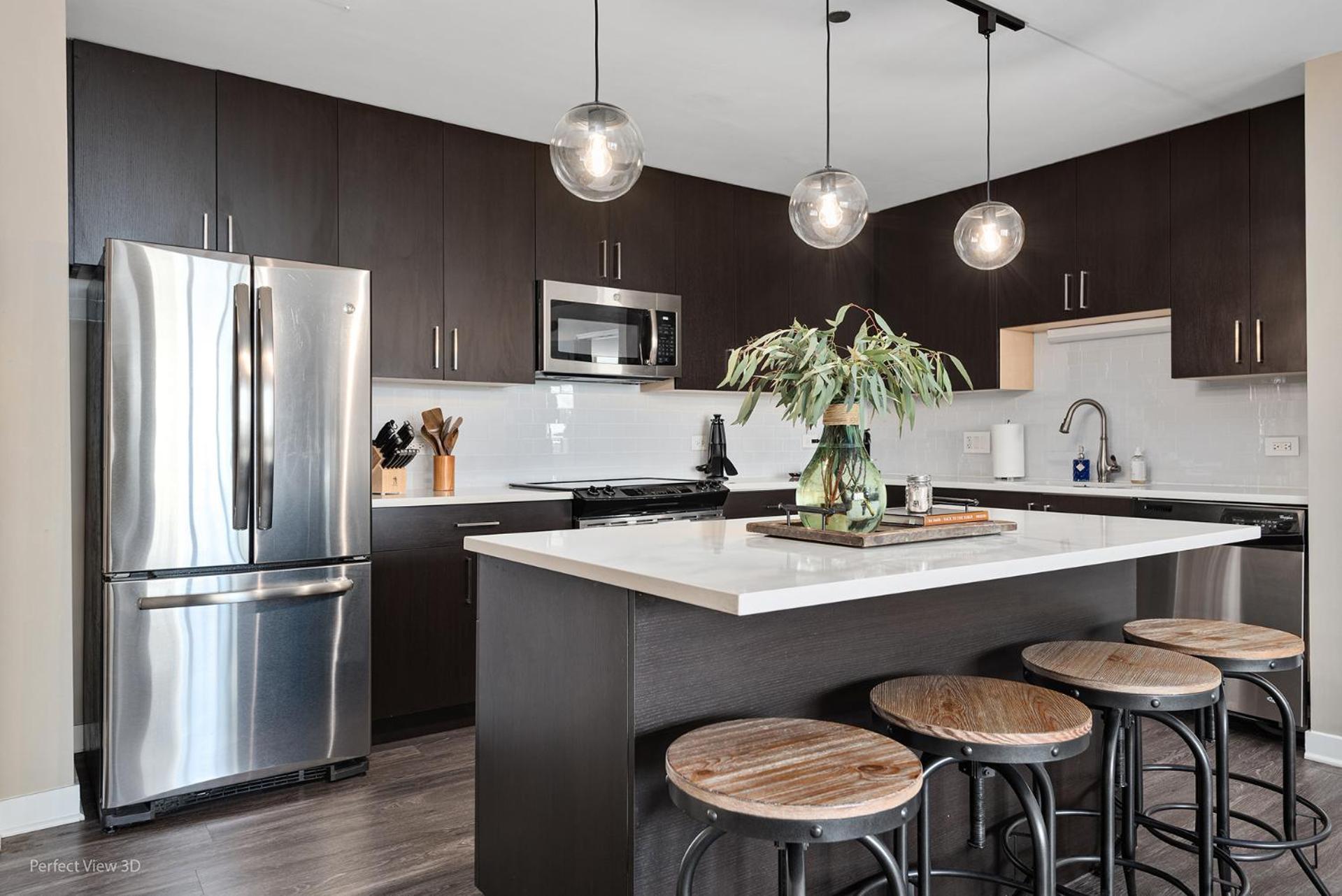 The Bernardin Gold Coast Luxury Apartments Near Magnificent Mile Чикаго Экстерьер фото